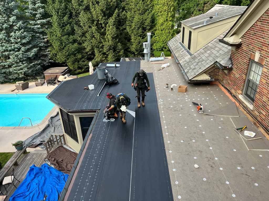 Mexican Roofing Image